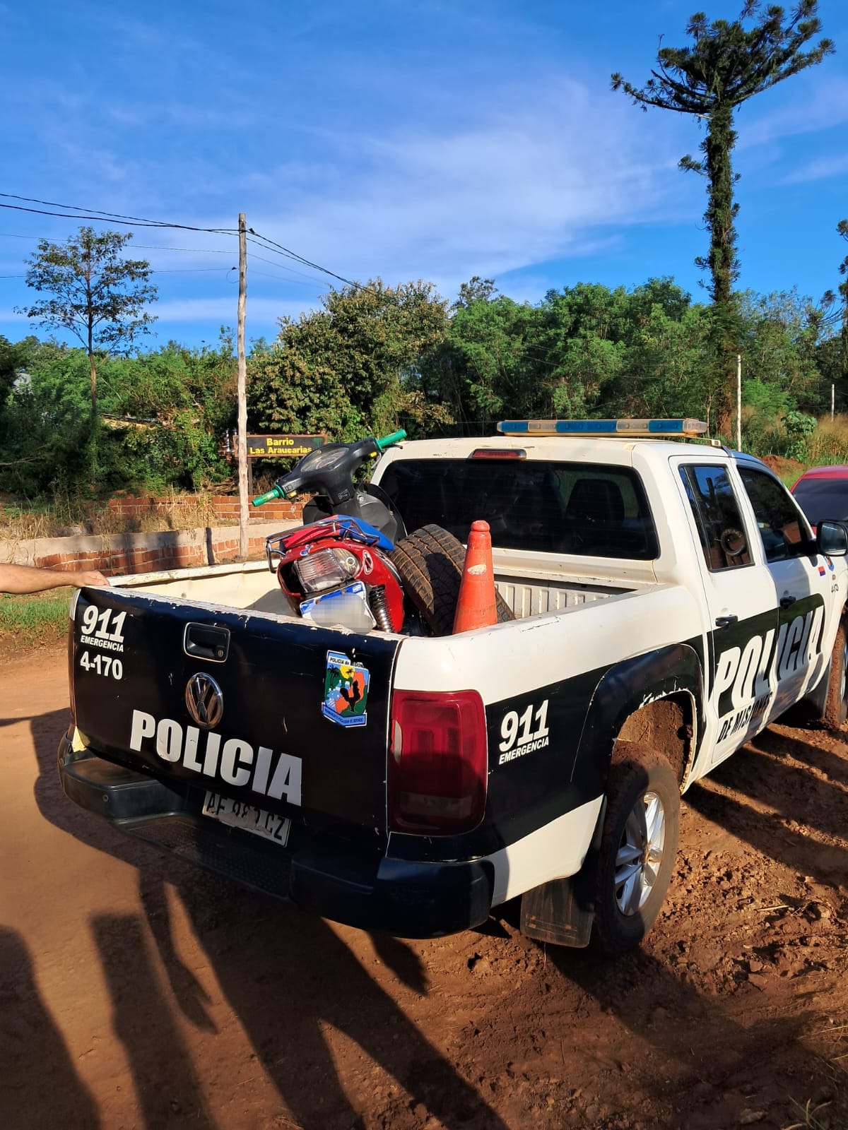 Se filmaba haciendo “willy” en plena ruta: identificaron al adolescente y secuestraron la motocicleta 3